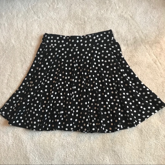 Anthropologie Dresses & Skirts - UO Pins and Needles Aline polka dot skirt medium